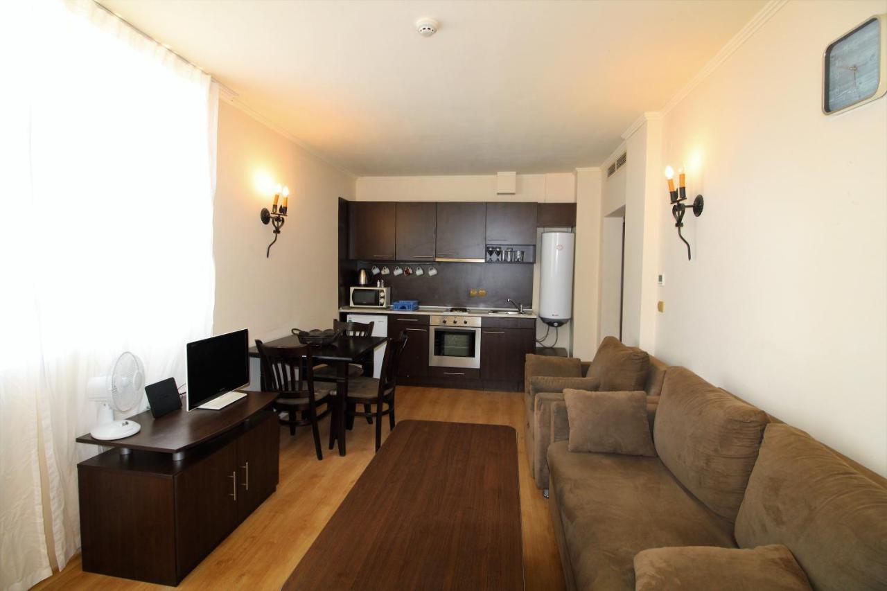 Menada Atrium Apartments เอเลนีเต ภายนอก รูปภาพ