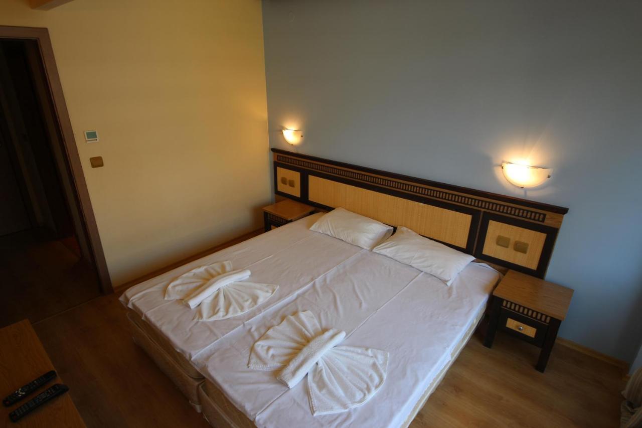 Menada Atrium Apartments เอเลนีเต ภายนอก รูปภาพ