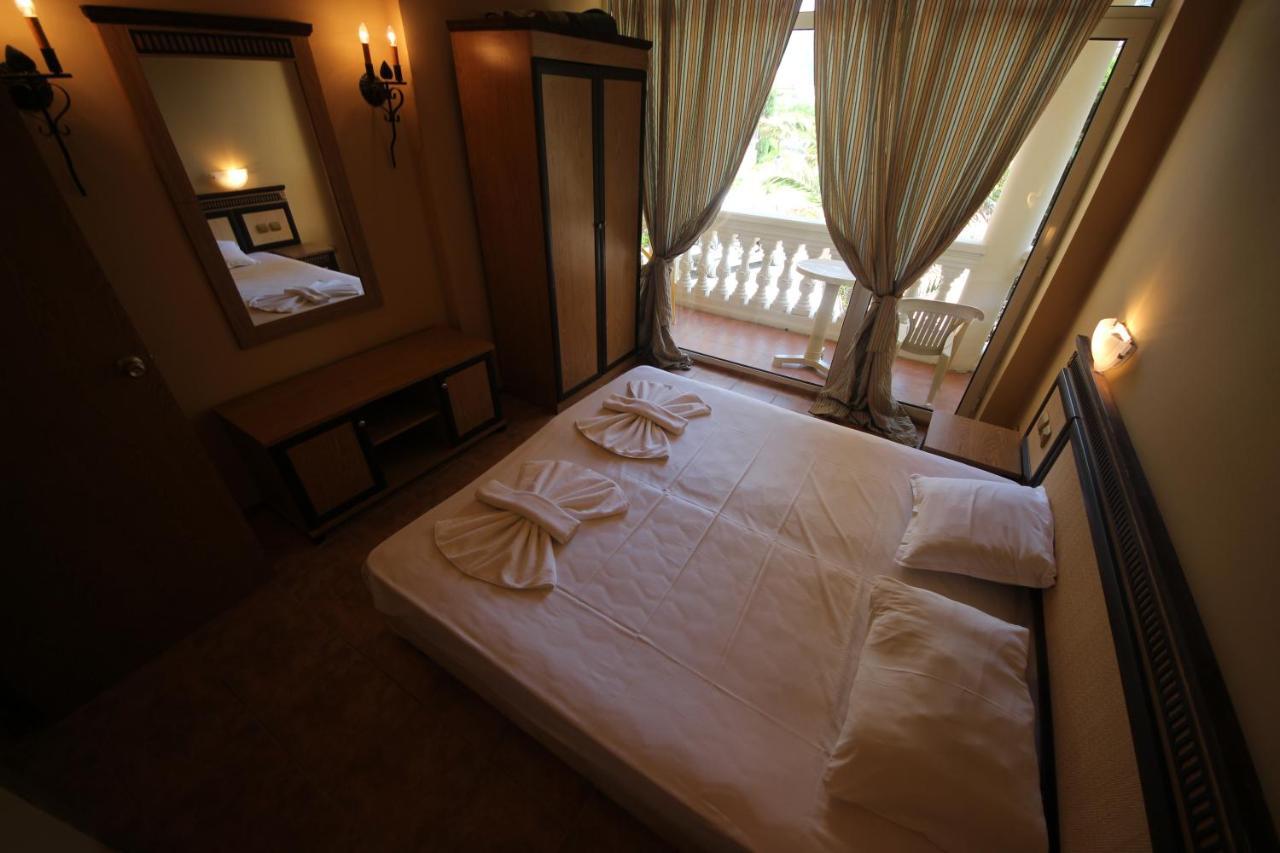 Menada Atrium Apartments เอเลนีเต ภายนอก รูปภาพ